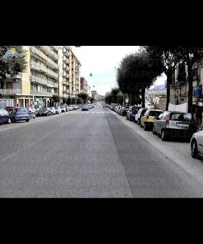 - Parva Domus * נאפולי