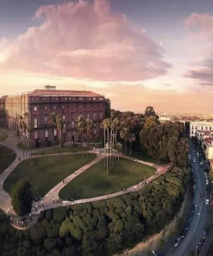 - Parva Domus * נאפולי